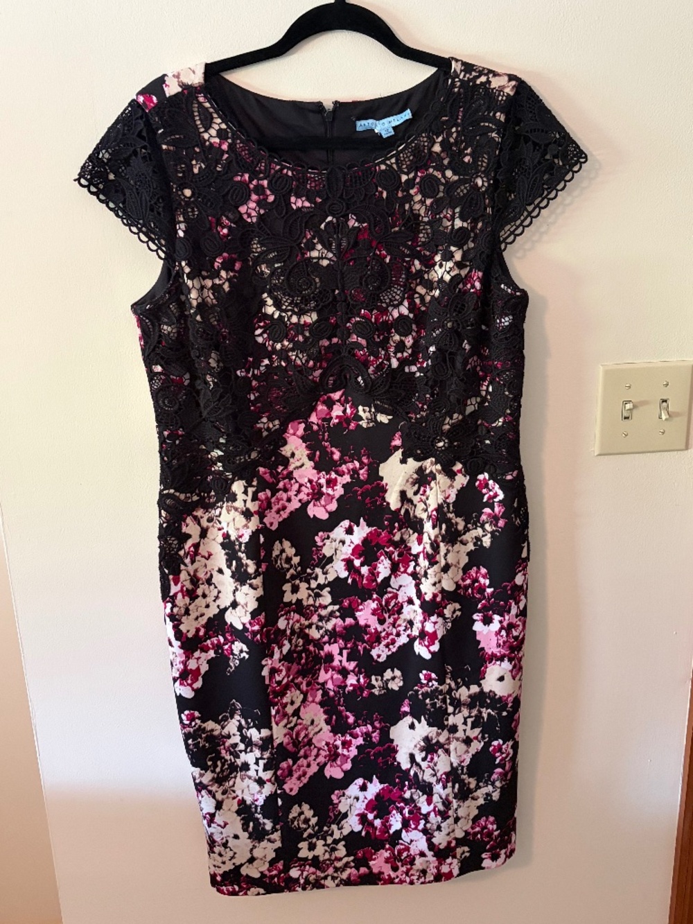 Cap sleeve dress